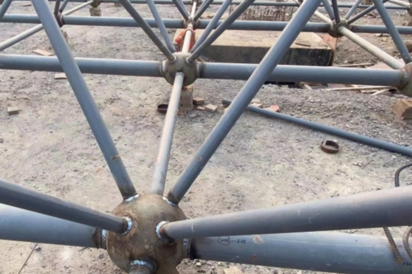 Guangzhou Baiyun International Airport Aircraft Stand Expansion Project (Phase II): New Sunshade Awning Steel Structure Project